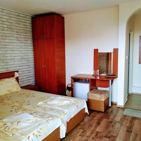 Guest house лилия 18 Primorsko